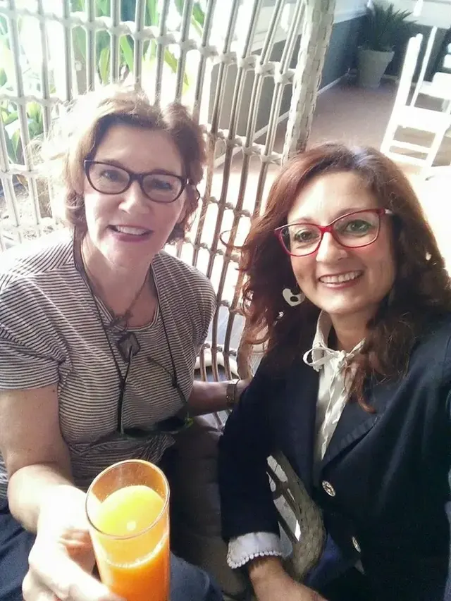 Two guests with an aperitivo