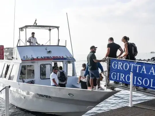 Piano di Sorrento–Capri ferry